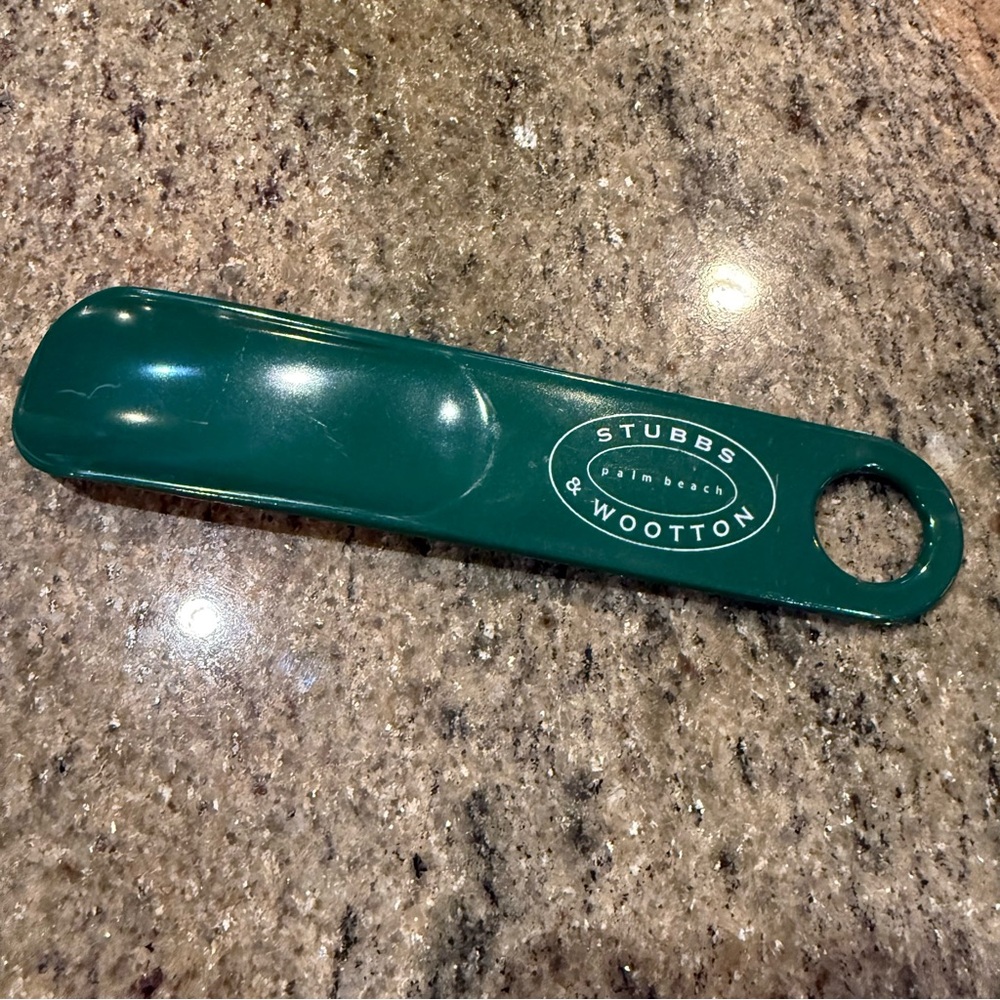 Stubbs & Wootton Palm Beach Green Shoe Horn ~7” Branded Plastic Vintage